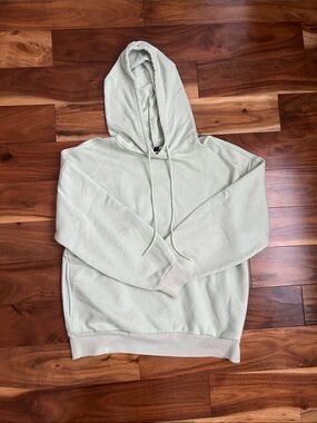 Universal Thread Light Sage Hooded Pullover
